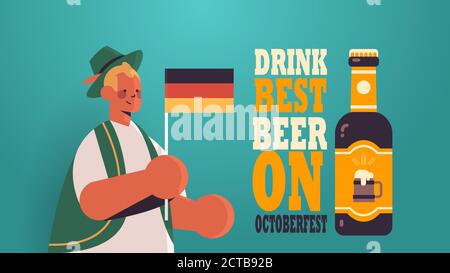 Guy holding Germania bandiera festival della birra Oktoberfest festa concetto di celebrazione uomo che indossa abiti tradizionali tedeschi ritratto biglietto d'auguri vettore orizzontale illustrazione Illustrazione Vettoriale