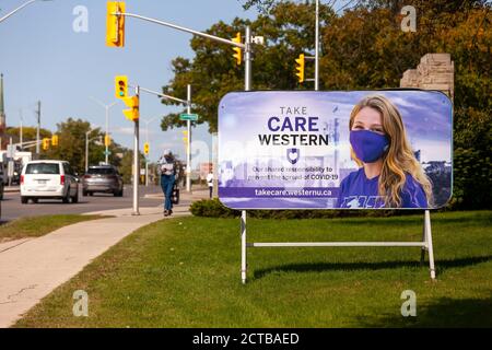 Londra, Canada - Settembre, 21, 2020. La Western University di Londra, in Canada, ha registrato un forte aumento del numero di casi COVID-19 con più di 50 borchie Foto Stock