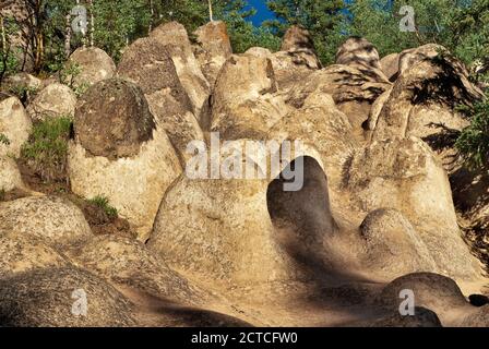 Hoodoo vulcanici di tufo all'Area geologica di Wheeler nelle Montagne di San Juan, Colorado, Stati Uniti Foto Stock