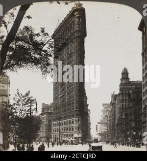 Flatiron Building, (S) la più notevole struttura commerciale sulla terra, New York., Underwood & Underwood, Flatiron Building (New York, N.Y.), 1870?-1925?, New York (Stato), New York (N.Y.), New York, Manhattan (New York, N. Y Foto Stock