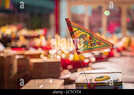 Banner sulle offerte nel mese fantasma del Festival dei fantasmi affamati a Taiwan. Foto Stock