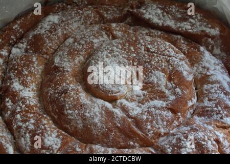 Ensaimada (tipica torta di Maiorca) di Can Joan de S'Aigo, una pasticceria secolare fondata a Palma di Maiorca (Spagna) nel 1700. / Ana Bornay Foto Stock