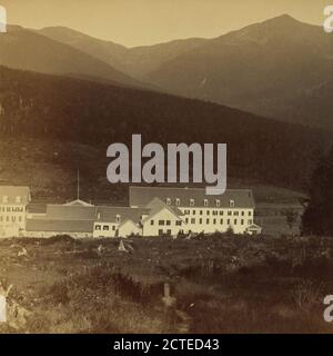 Vista dalla Glen House., Kilburn Brothers, montagne, edifici, New Hampshire, Coos County (N.H Foto Stock