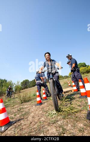 REPARTO TEVERE VIGILI URBANI, CORSO E DIPLOMI Foto Stock