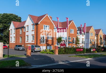 Hale Lodge, nuovi appartamenti / appartamenti per la pensione Churchill in vendita a Fitzalan Road, Littlehampton, West Sussex, Inghilterra, Regno Unito. Foto Stock