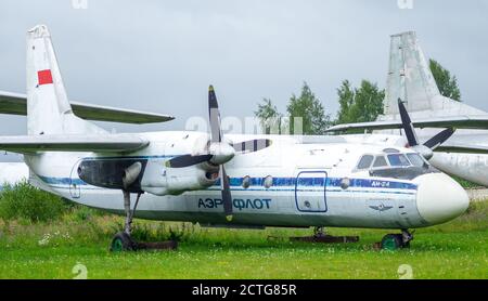 18 luglio 2018, regione di Mosca, Russia. Velivolo sovietico da passeggeri Antonov AN-24 presso il Museo Centrale dell'Aeronautica Russa di Monino. Foto Stock