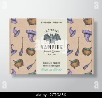 Halloween dolci modello scatola di cartone realistico con banner. Disegno o etichetta astratta del packaging vettoriale. Cappello di strega disegnato a mano, scossa, calderone e Bat Illustrazione Vettoriale