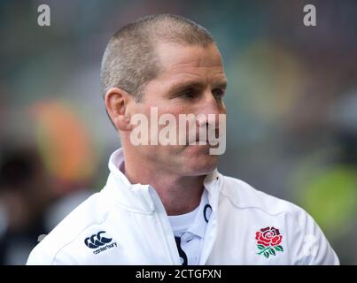 INGHILTERRA CAPO ALLENATORE STUART LANCASTER INGHILTERRA v NEW ZEALAND QBE INTERNATIONAL - TWICKENHAM Picture Credit: Mark Pain / Alamy 17/11/2013 Foto Stock