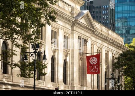 L'edificio Stephen A. Schwarzman è un punto di riferimento storico della Biblioteca pubblica di New York, Stati Uniti Foto Stock