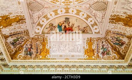 All'interno del Palazzo Mikhailovsky (il Museo di Stato Russo) a San Pietroburgo, Russia Foto Stock