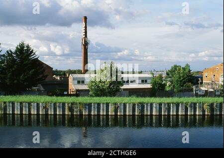 The New River Near Harringay Warehouse District, North London, UK Foto Stock