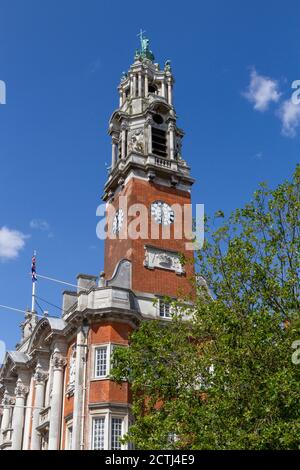 La torre dell'orologio del Municipio di Colchester a Colchester, Essex, Regno Unito. Foto Stock