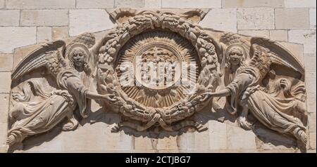 Rilievo nel palazzo medievale di Sponza Foto Stock