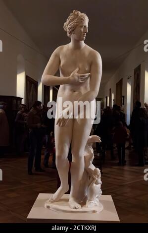 Chenonceau, Francia - 01 novembre 2013: Statua di venere nella grande sala a Chateau de Chenonceau, Francia. Foto Stock