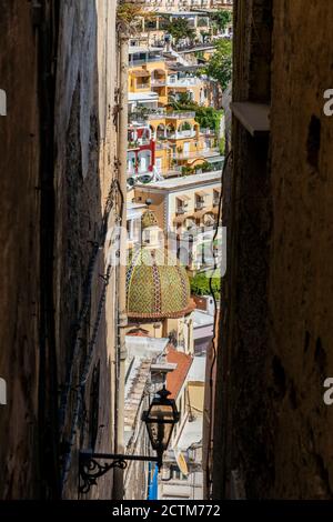 Positano, Costiera Amalfitana, Campania, Italia Foto Stock