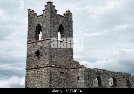 Rovine di Cong Abbey un sito storico situato a Cong, ai confini delle contee di Galway e Mayo, Irlanda Foto Stock