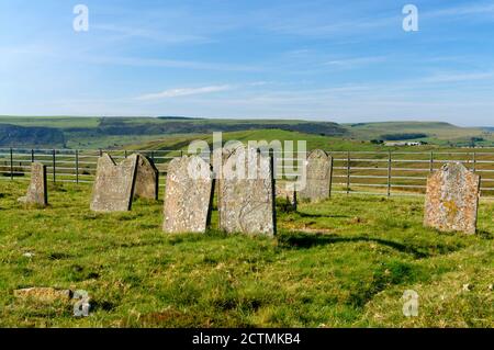 Cefn Golau Colera Cimitero dalle epidemie di colera del 1832 e del 1849, su una collina remota sopra Tredegar, Blenau Gwent, Valli del Galles del Sud. Foto Stock