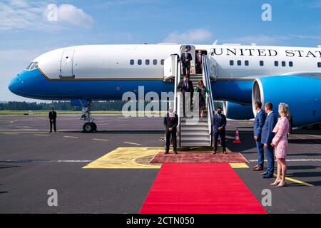 Arriva il Segretario Pompeo a Lubiana . Il Segretario di Stato Michael R. Pompeo arriva all'aeroporto di Lubiana Jože Pučnik a Lubiana, Slovenia, il 13 agosto 2020. Foto Stock