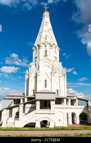 Mosca, Russia – 6 luglio 2017. Chiesa dell'Ascensione al museo-riserva Kolomenskoe a Mosca. Costruito tra il 1530 e il 1532 per il Gran Principe Vasily III Foto Stock