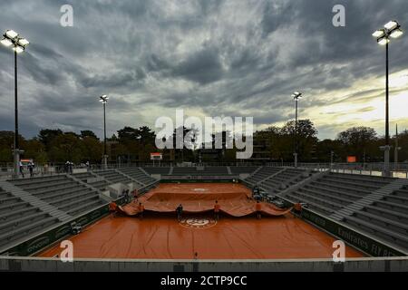 Stadio Roland Garros durante le qualificate del tennis francese aperto a Parigi, Francia, 23 settembre 2020. L'apertura francese si sposterà a settembre fra Foto Stock