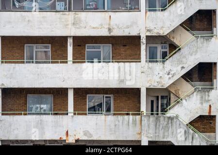 Il retro di Marine Court a St Leonards Foto Stock