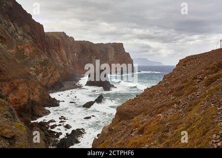 I meravigliosi colori delle isole di Madeira in Portogallo. Magnifici paesaggi e natura Foto Stock