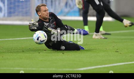 Budapest, Ungarn. Firo: 24.09.2020 Fuvuball, Football UEFA Super Cup 2020 FCB FC Bayern Mvºnchen Muenchen - Sevilla FC Warm up, Manuel Neuer | usage worldwide Credit: dpa/Alamy Live News 2020 Foto Stock