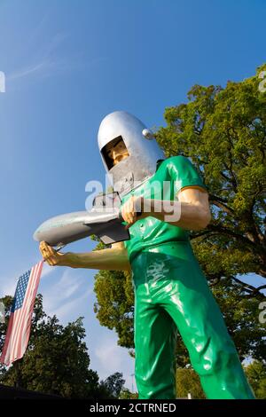 Wilmington, Illinois / Stati Uniti - Settembre 23 2020 il Gigante Gemini sulla storica Route 66 in una bella mattinata d'autunno. Foto Stock