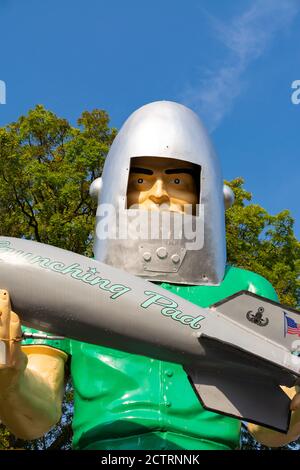 Wilmington, Illinois / Stati Uniti - Settembre 23 2020 il Gigante Gemini sulla storica Route 66 in una bella mattinata d'autunno. Foto Stock