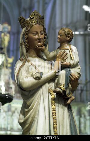 Toledo, España, Hiszpania, Spagna, Spagnolo; Cattedrale primaziale di Santa Maria; la catedral de Santa María; Katedra Mari Panny 托莱多主教座堂 Virgen Blanca Foto Stock