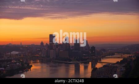 Sunrise over Pittsburgh Foto Stock