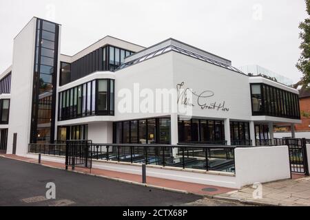 William Grant & Sons Distillers Ltd - l'ex Richmond Magistrates' Court, Parkshot, Richmond, TW9 Foto Stock