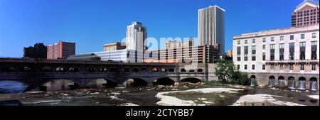 Ponte sul fiume Genesee, Rochester, Monroe County, New York state, Stati Uniti Foto Stock