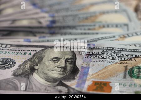 Banconote in dollari USA, centinaia di dollari. Valuta moneta concetto di affari di profir Foto Stock