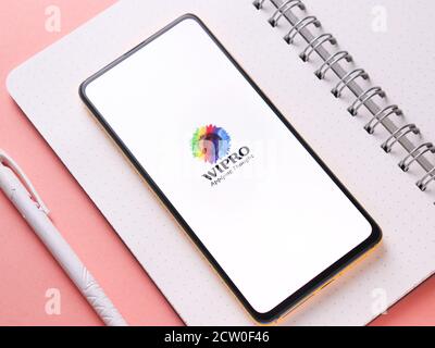 Assam, india - 24 settembre 2020 : il logo Wipro sull'immagine di riserva dello schermo del telefono. Foto Stock