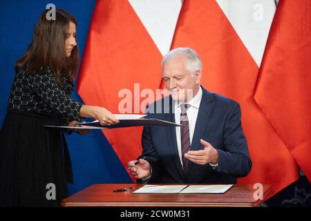 Varsavia, Mazoviano, Polonia. 26 Settembre 2020. I leader della destra unita hanno firmato la Nuova Coalizione Agreement.in la foto: JAROSLAW GOWIN Credit: Hubert Mathis/ZUMA Wire/Alamy Live News Foto Stock