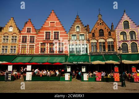 Carta da parati Grote Markt a Bruges, la carta da parati delle città più belle del mondo, Bruges, Belgio Foto Stock