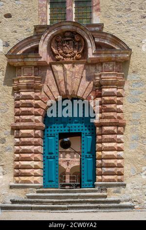 Saint Alban castello, villaggio di Saint Alban sur Limagnole, Gevaudan, Margeride, Lozère, Occcitanie, Francia Foto Stock