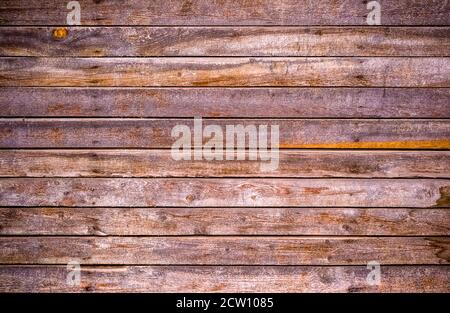 Tavole di legno marrone scuro invecchiate con chioseup di sfondo Foto Stock