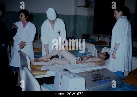 CONTENUTO GRAFICO: Pronto soccorso medico, Mosca, Comunità di Stati indipendenti, CEI, 1992 Foto Stock