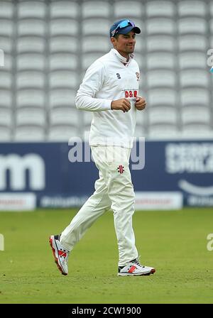 L'Alastair Cook di Essex celebra la vittoria di Lewis Gregory (non nella foto) durante il quarto giorno della finale del Bob Willis Trophy a Lord's, Londra. Foto Stock