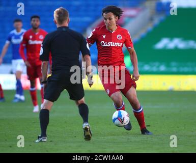 26 settembre 2020; Cardiff City Stadium, Cardiff, Glamorgan, Galles; English Football League Championship Football, Cardiff City versus Reading; Tom McIntyre of Reading Foto Stock