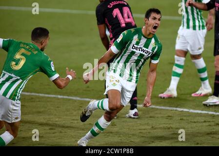 SEVILLA, 26-09-2020. Primera Division Lega di Spagna. LaLiga. Stadio Benito Villamarin. Mandi (Real Betis) durante il gioco Real Betis - Real Madrid. Foto: Juan Jose Ubeda/PROSHOTS. Foto Stock