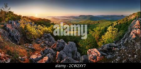 Mountains during sunset. Beautiful natural landscape in the summer time Foto Stock