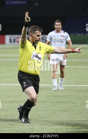 Arbitro Nigel Owens durante la Champions Cup, gara di rugby semifinale tra Racing 92 e Saracens il 26 settembre 2020 a Parigi la Defense Ar Foto Stock