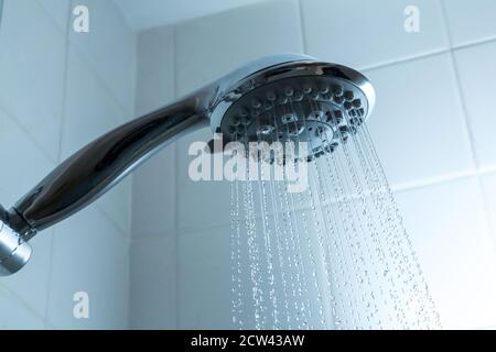 doccia con getto d'acqua Foto Stock