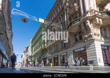 Brno (Brünn): Via Masarykova, pedoni nella città vecchia, Jihomoravsky, Südmähren, Moravia meridionale, ceco Foto Stock