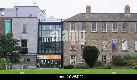 La biblioteca Chester Beatty nel castello di Dublino, Dublino, Irlanda. Fondata nel 1950 e dislocata qui nel 2000, Foto Stock