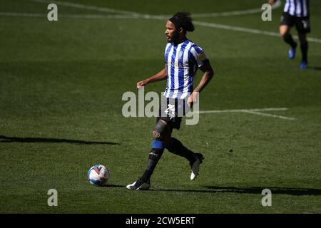 Bristol, Regno Unito. 27 Settembre 2020. Isaiah Brown of Sheffield mercoledì in azione.EFL Skybet Championship match, Bristol City contro Sheffield mercoledì all'Ashton Gate Stadium di Bristol, Avon, domenica 27 settembre 2020. Questa immagine può essere utilizzata solo per scopi editoriali. Solo per uso editoriale, è richiesta una licenza per uso commerciale. Nessun utilizzo nelle scommesse, nei giochi o nelle pubblicazioni di un singolo club/campionato/giocatore. pic di Andrew Orchard/Andrew Orchard sports photography/Alamy Live news Credit: Andrew Orchard sports photography/Alamy Live News Foto Stock