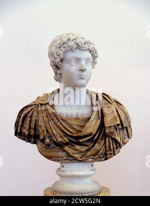 Caracalla (188-217 d.C.) come giovane. Imperatore romano e co-imperatore. Testa in marmo in busto di alabastro (196-204). Napoli Archeologica. Italia. Foto Stock